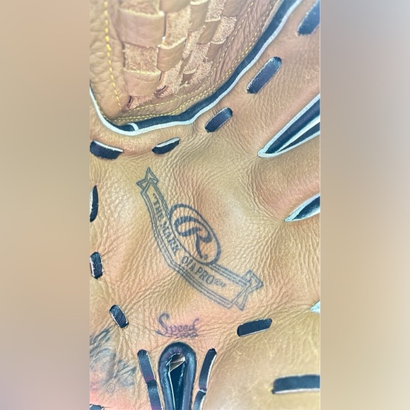 Rawlings RPRO3  The Mark of a Pro Baseball MITT Leather THE GOLDEN GLOVE 11.5” - Picture 2 of 11